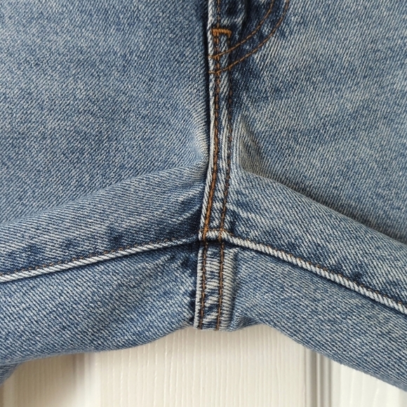 Levi's Premium Distressed Medium Wash Mid Rise Relaxed Baggy Dad Jeans Blue 32 - Picture 13 of 16